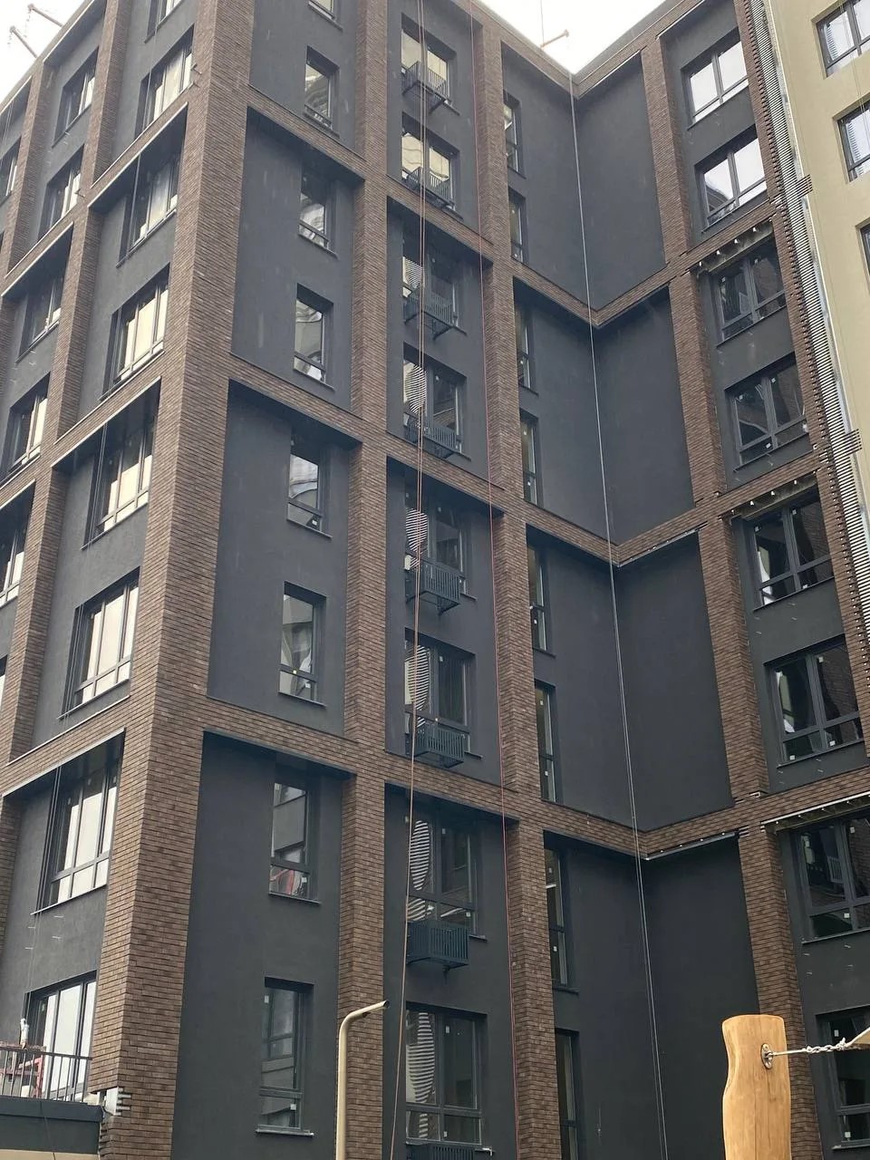 Монтаж корзин для кондиционеров ЖК Айвазовский — фото 1